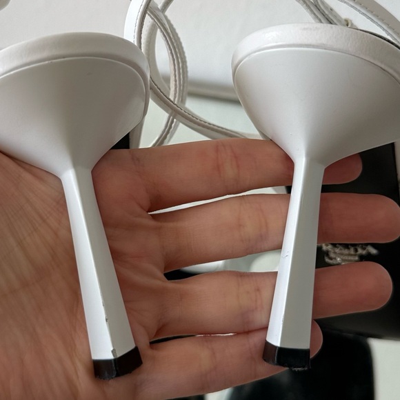 EUC PRADA Rosette leather sandals 41 - Picture 11 of 15